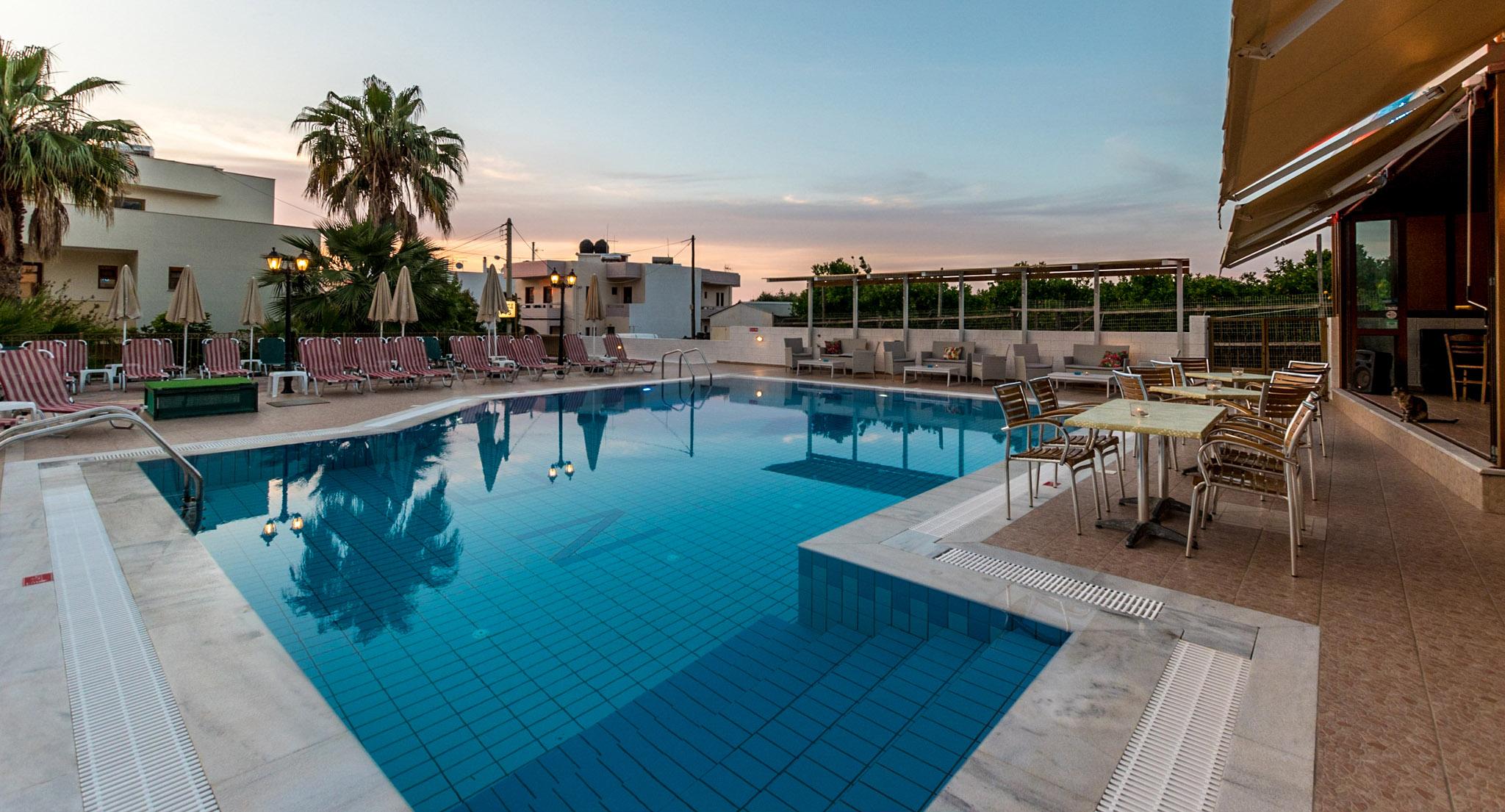 Newcastle Studios Malia  Exterior photo